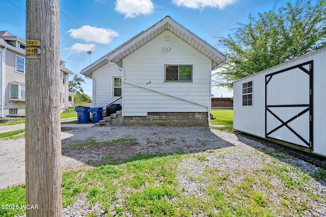 219 N Market St, Kenton, OH 43326 - view of rear view of property