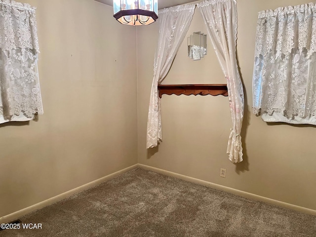 1440 Southwood Dr, Lima, OH 45805 - unfurnished bedroom featuring carpet flooring and baseboards