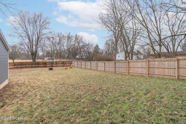 1758 W Hume Rd, Lima, OH 45806 - view of yard
