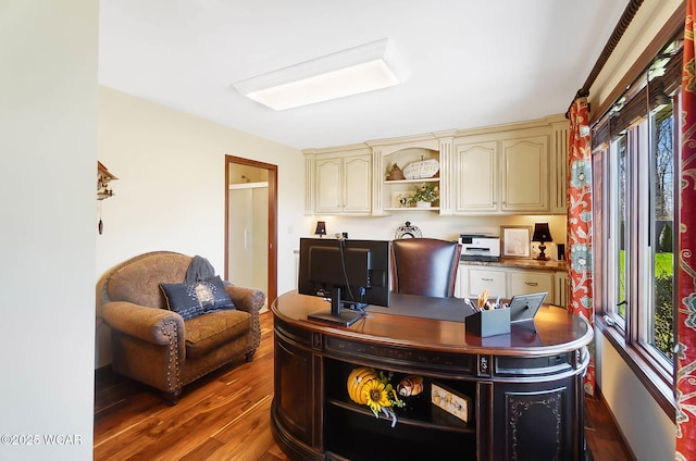 2691 Cremean Rd, Elida, OH 45807 - office space with wood finished floors