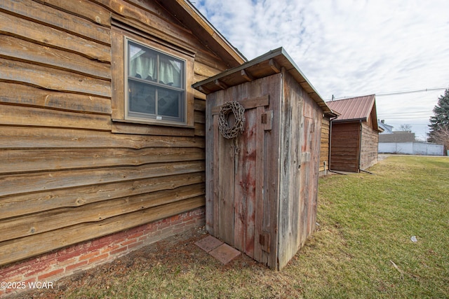 view of outbuilding