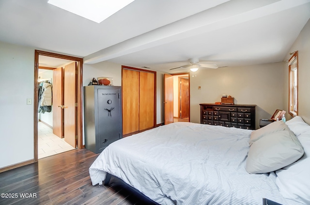 bedroom featuring hardwood / wood-style flooring and ceiling fan