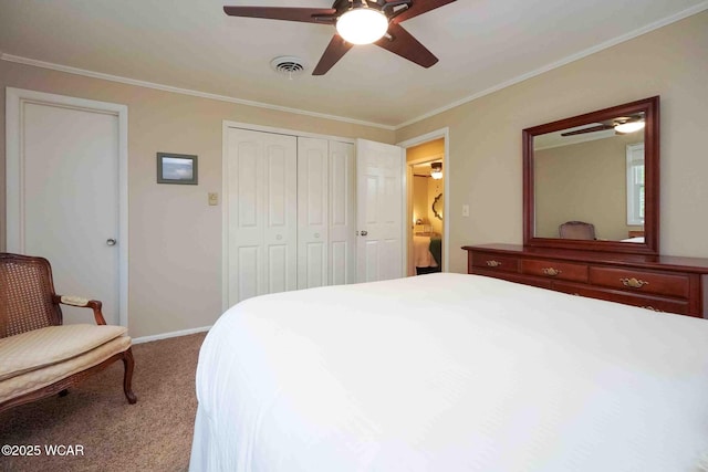 2440 E Bluelick Rd, Lima, OH 45801 - bedroom with carpet flooring, a closet, crown molding, ceiling fan, and baseboards