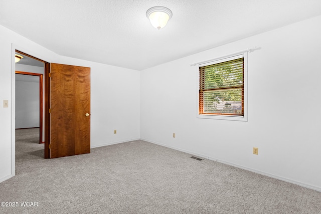 800 Heritage Dr, Lima, OH 45804 - unfurnished room with carpet flooring and baseboards