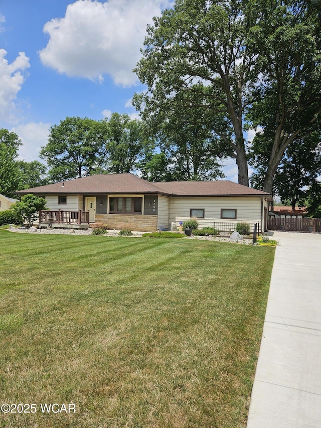 1756 Jo Jean Rd, Lima, OH 45806 - ranch-style house featuring a front yard