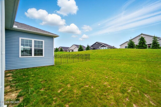 3467 Weldon Dr, Lima, OH 45806 - view of yard