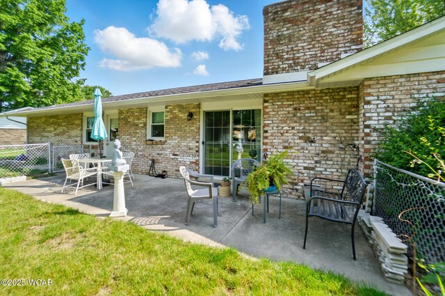 2101 Kimberly Dr, Lima, OH 45805 - view of patio