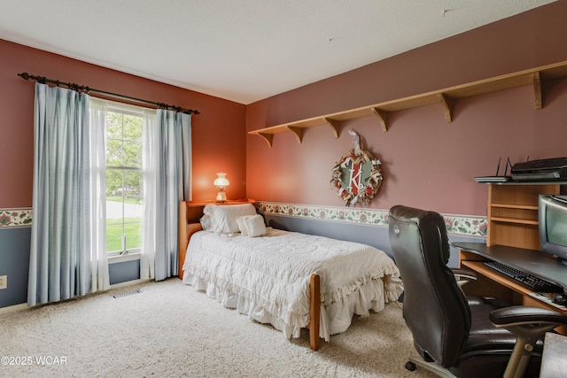 5295 E Rd, Lima, OH 45807 - carpeted bedroom featuring visible vents