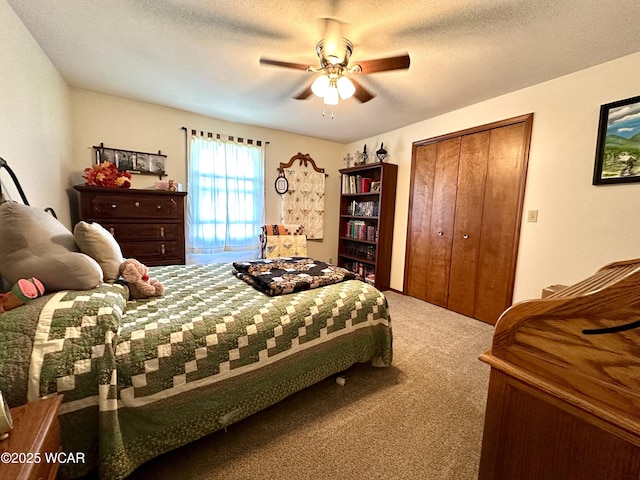 305 Fenway Dr, Lima, OH 45804 - carpeted bedroom with a ceiling fan, a textured ceiling, and a closet