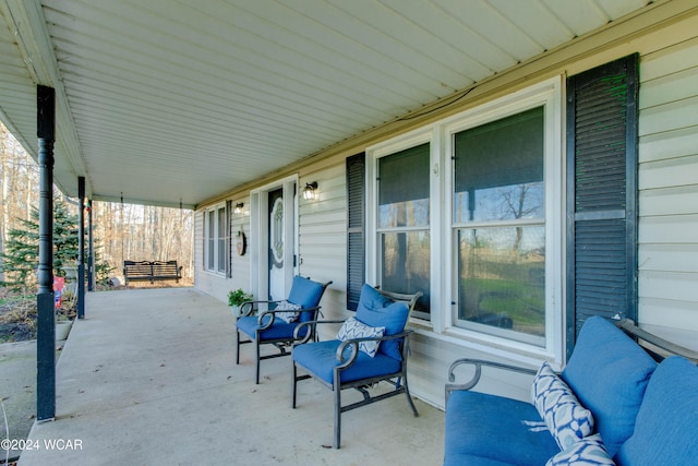 view of patio featuring covered porch