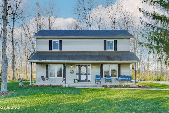 view of front of property featuring a front lawn