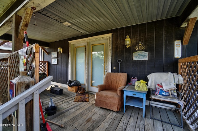 608 W Grand Ave, Lima, OH 45801 - view of wooden porch