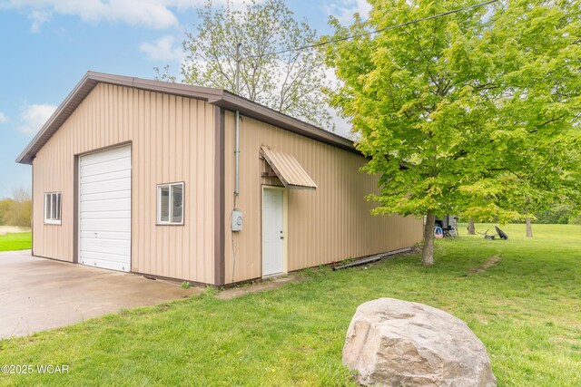 1380 Thomas Rd, New Paris, OH 45347 - view of detached garage