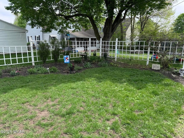 607 W S St, Saint Marys, OH 45885 - photo 42