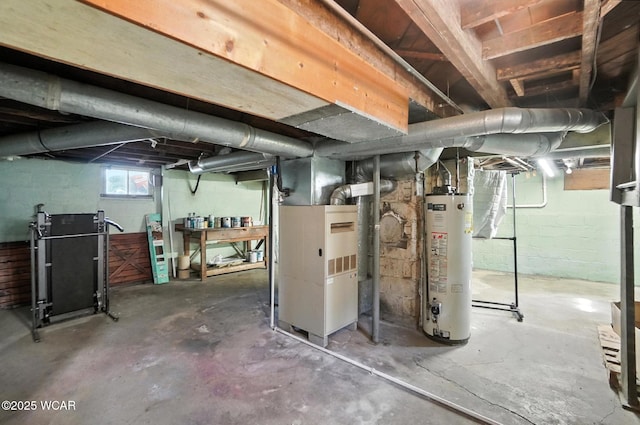 1574 Oakland Pkwy, Lima, OH 45805 - below grade area with water heater and heating unit