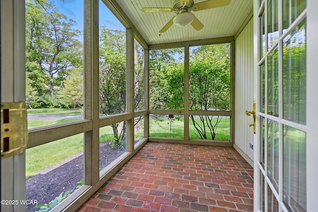 7 Estate Dr, Lima, OH 45805 - unfurnished sunroom with a ceiling fan and plenty of natural light