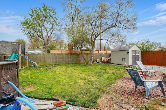 642 Meadowbrook Dr, Lima, OH 45801 - view of yard with a storage unit and an outdoor structure