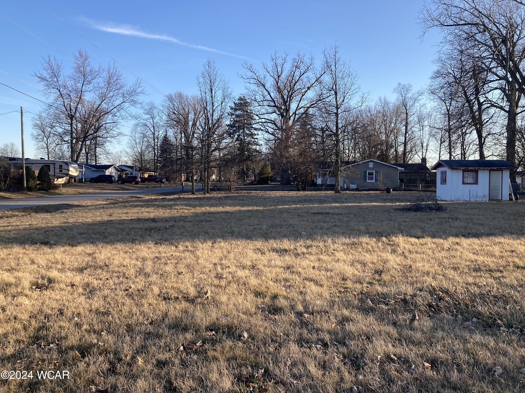 000 E Bluelick Rd, Lima, OH 45801 - photo 1