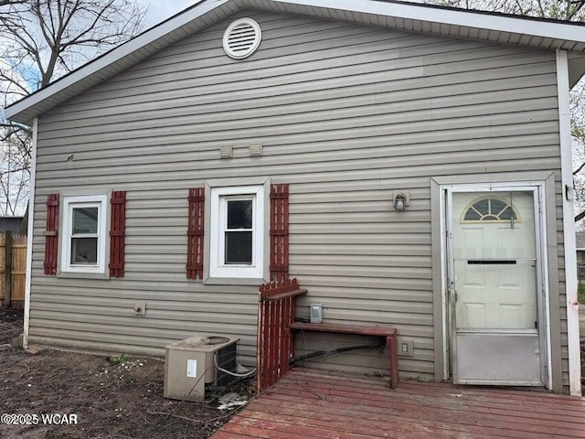 711 Taylor Ave, Lima, OH 45801 - photo 3