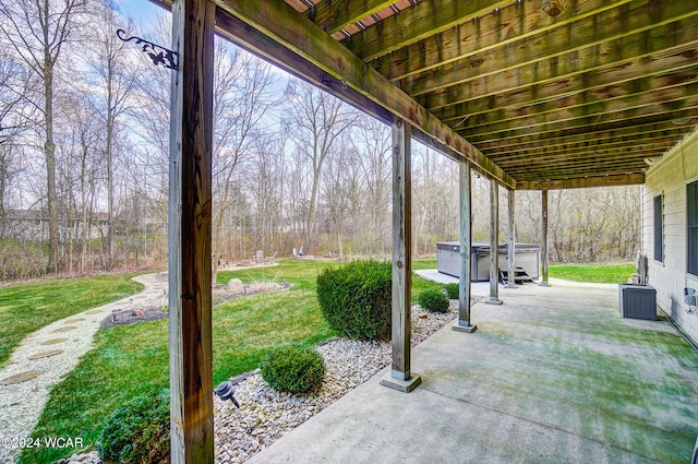 view of patio featuring a hot tub