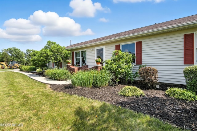 19318 Middle Point Rd, Van Wert, OH 45891 - back of house with a yard
