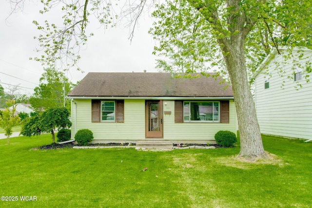 801 S Glenwood Ave, Lima, OH 45805 - view of front of house featuring a front yard