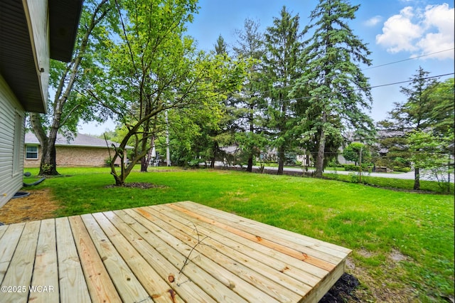 1257 Timberlane Dr, Lima, OH 45805 - wooden terrace featuring a lawn