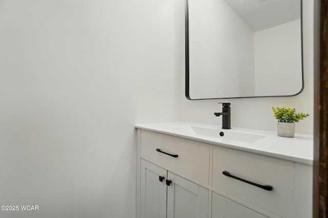 1257 Timberlane Dr, Lima, OH 45805 - bathroom featuring vanity