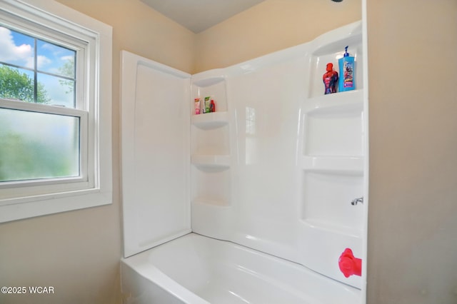 227 N Clay St, Delphos, OH 45833 - bathroom with shower / bath combination