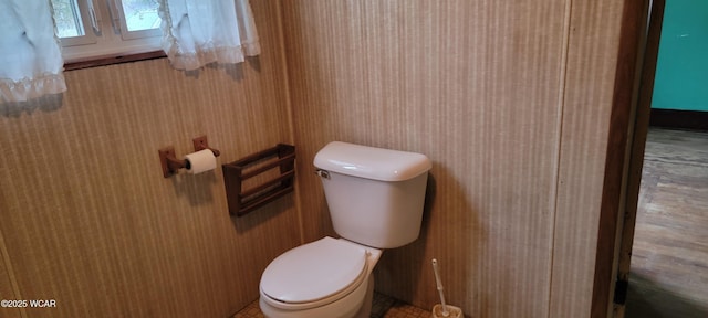 bathroom featuring toilet