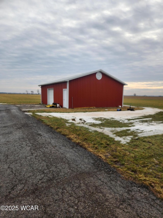 view of outdoor structure featuring a garage