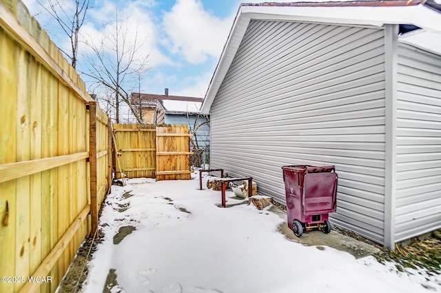 520 Orena Ave, Lima, OH 45804 - view of yard layered in snow