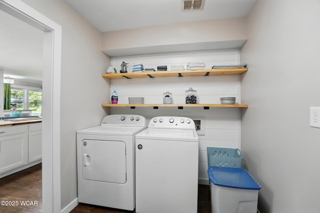 2715 Goldenrod Ln, Findlay, OH 45840 - laundry area with separate washer and dryer