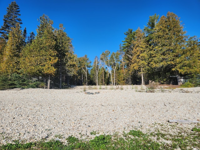 Listing photo 3 for 1615 E Huron Ln, Bois Blanc MI 49775