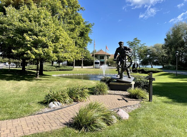 29 Boat Club Dr, Cheboygan, MI 49721 - photo 5