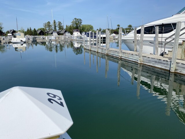 29 Boat Club Dr, Cheboygan, MI 49721 - photo 4