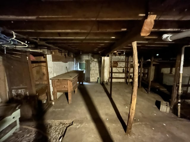 view of unfinished basement