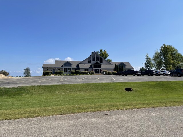 Questview Dr, Houghton Lake, MI 48629