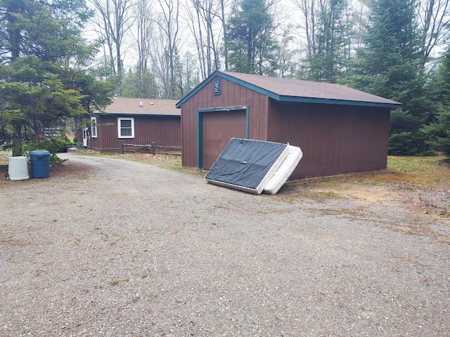 view of outbuilding featuring an outbuilding