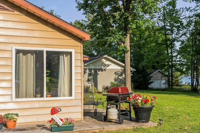 3551 W Otsego Lake Dr, Gaylord, MI 49735 - view of yard
