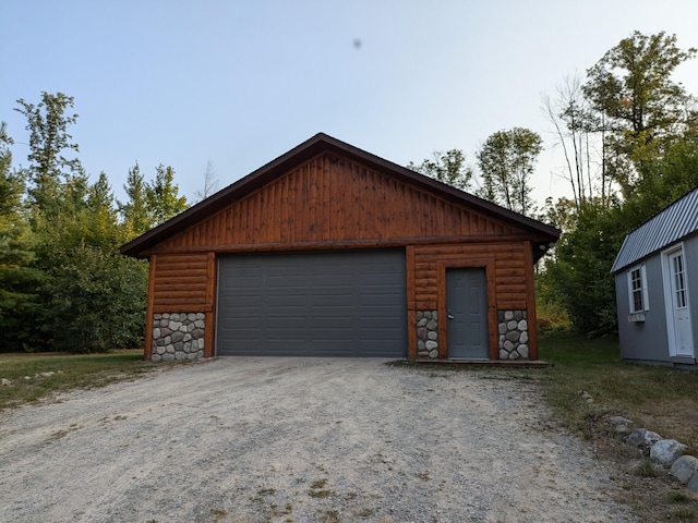 view of detached garage