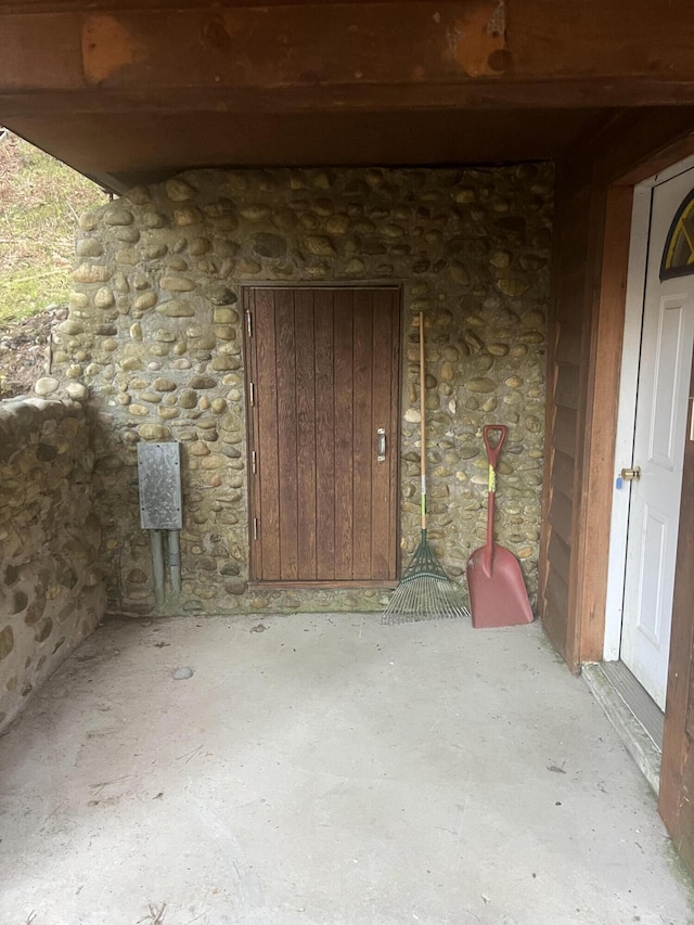 view of entrance to property