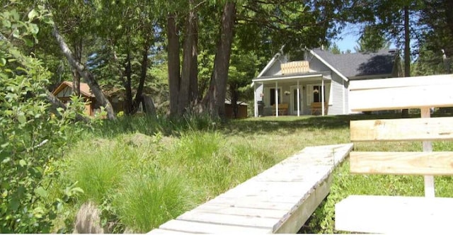 exterior space featuring a porch