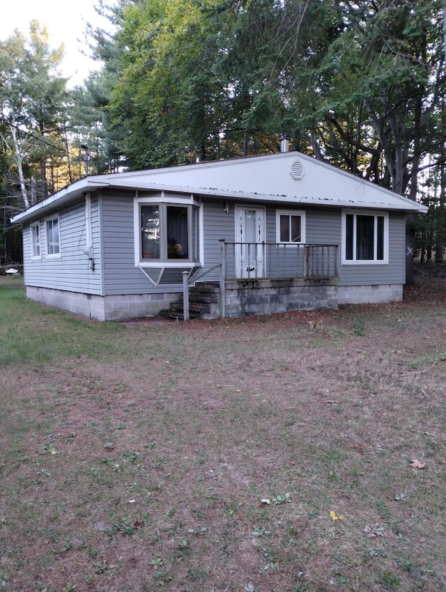 view of front of home with crawl space