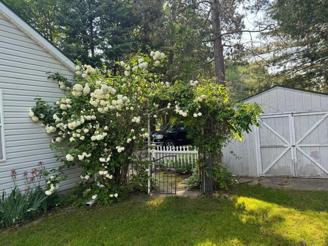 210 Atwood, Prudenville, MI 48651 - photo 13