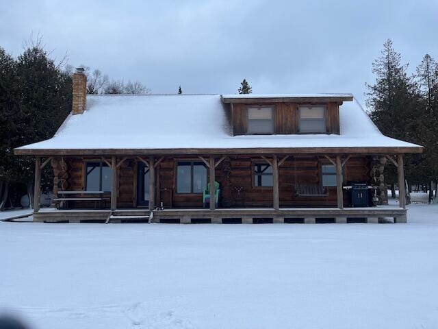 view of front facade with a porch