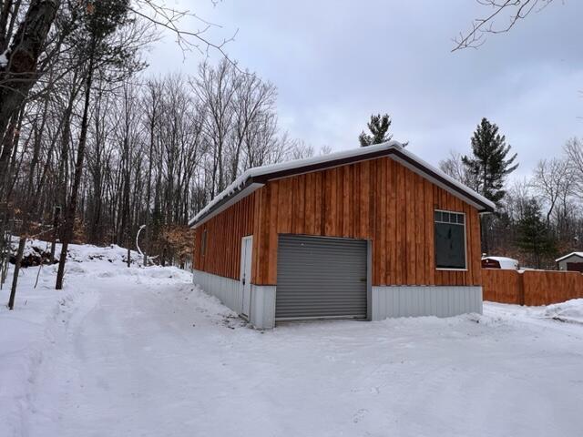 Listing photo 3 for 16022 Timber Line Dr, Wolverine MI 49799