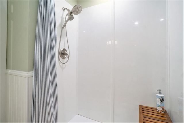 bathroom with walk in shower