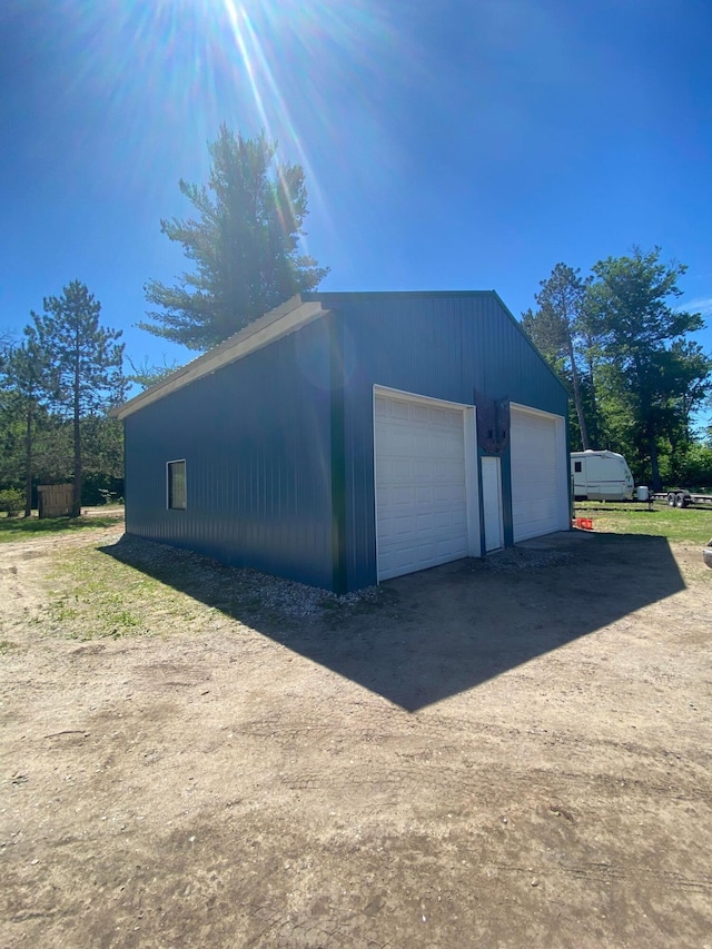 view of detached garage