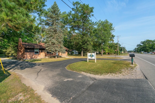 4878 S Straits Hwy, Indian River, MI 49749 - view of street